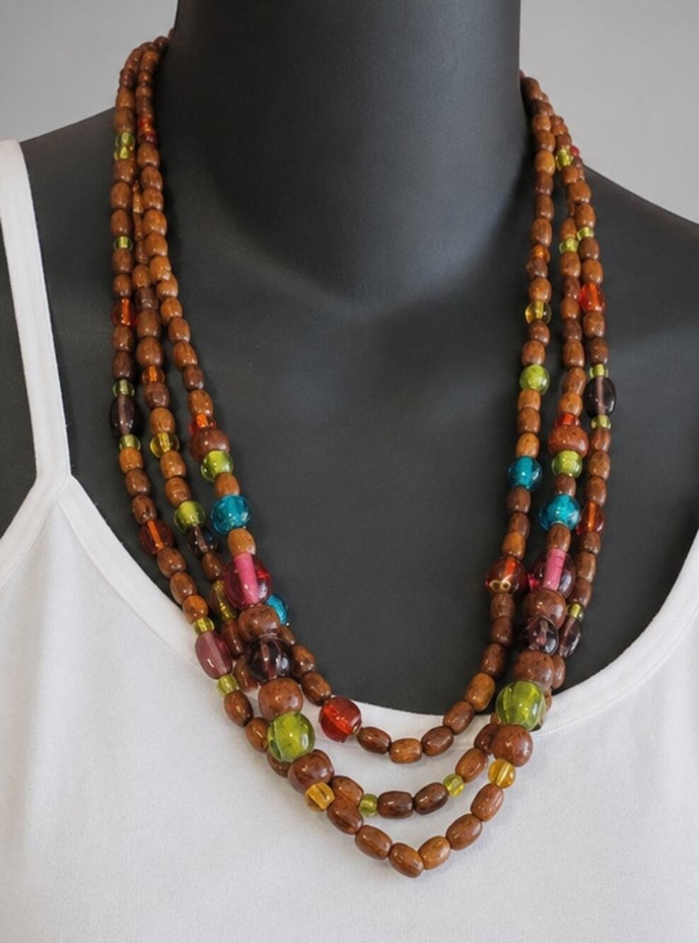 Colorful Tribal Beaded Necklace Wood & Glass Brown, Blue, Red 22" br01-14